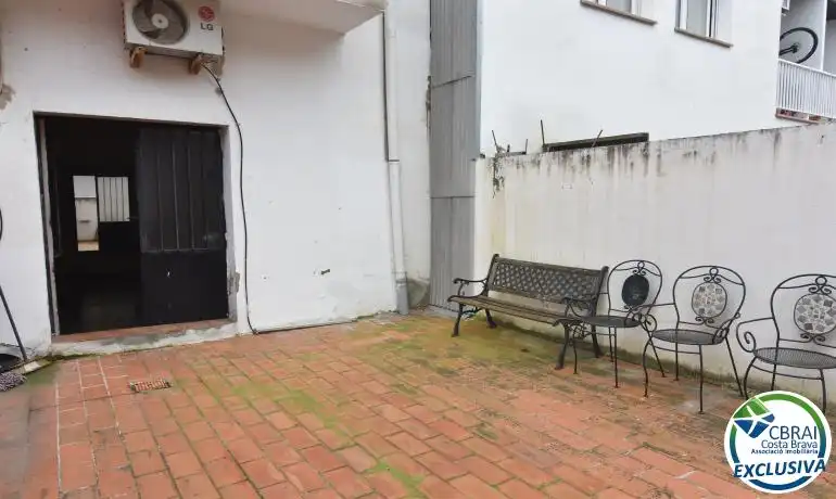Terrace of Office for sale in Roses