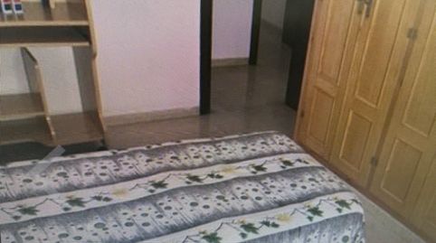 Foto 3 de Piso de alquiler en Barrio de Zaidín, Granada Capital