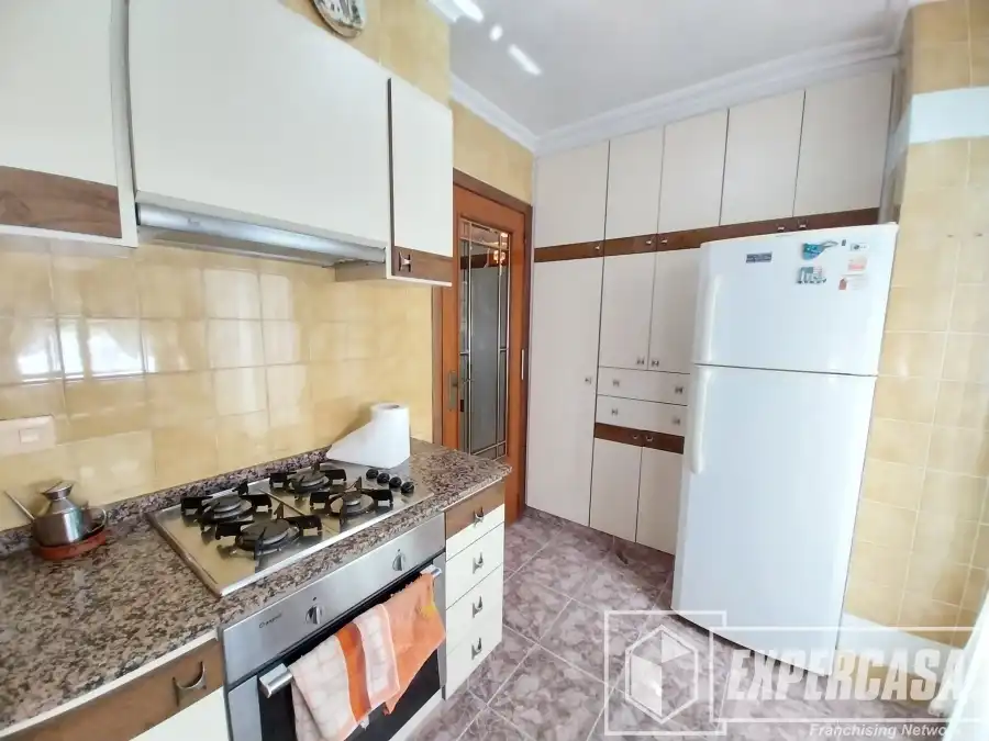 Cocina de Piso en venta en Torrent con Aire acondicionado