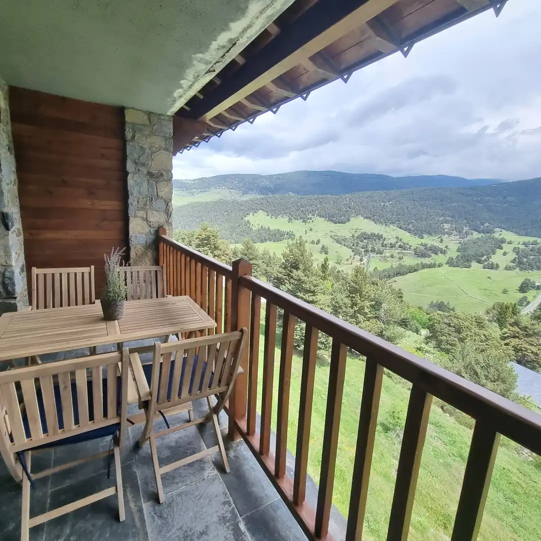 Piso con terraza en alquiler en La Molina, imagen 6