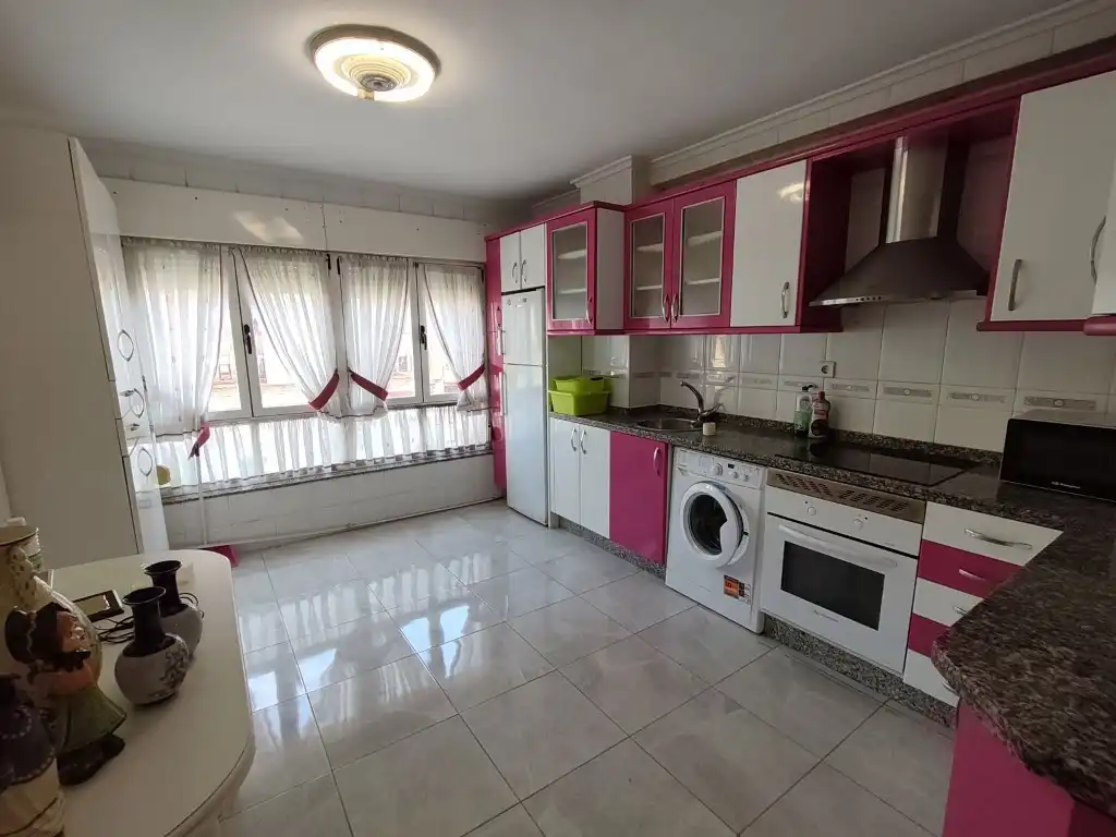 Wohnung zum Verkauf in Calle Luis Bayon