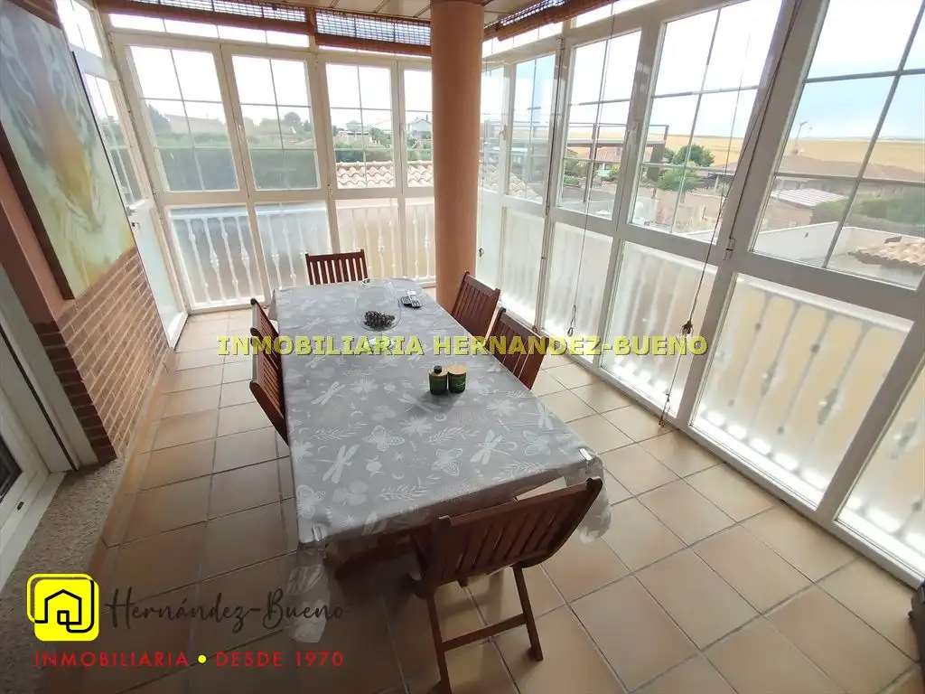 Casa o chalet en venta en Calvarrasa de Abajo con Calefacción, Jardín privado y Terraza