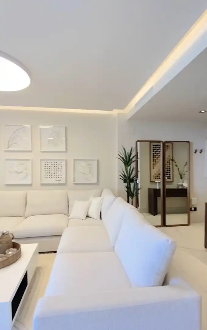 Sala d'estar de Pis en venda en Marbella amb Aire condicionat, Calefacció i Terrassa