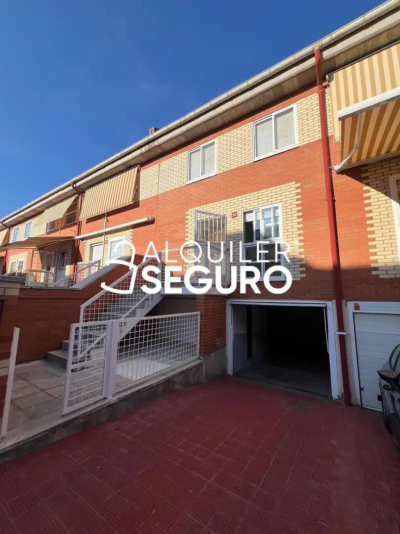 Parking of Houses for rent in Tres Cantos  with Heating, Storage room and Swimming Pool