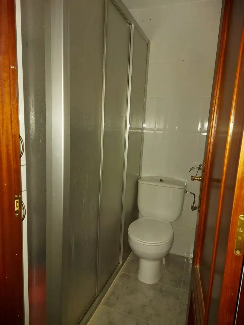 Bathroom of Apartments for rent in Ponferrada  with Heating