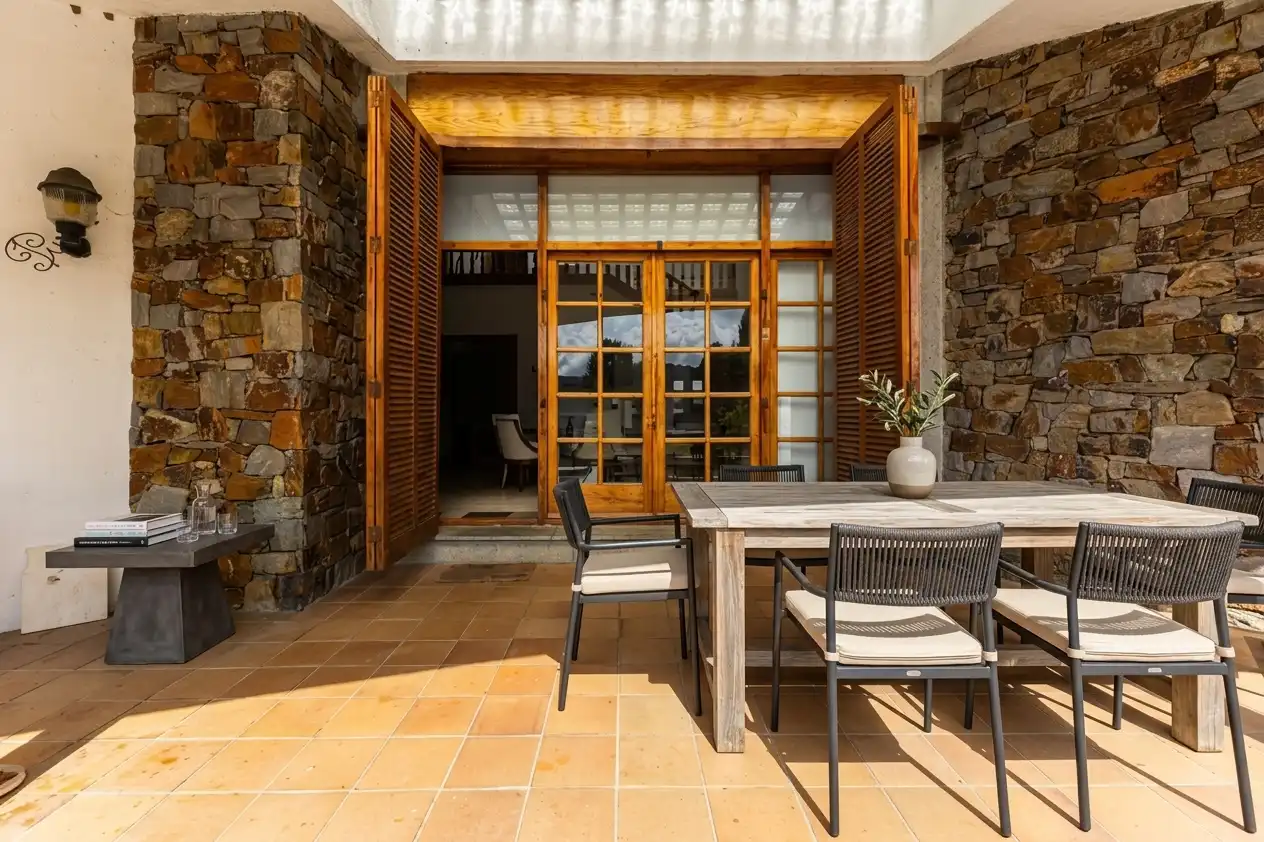 Terrassa de Casa o xalet en venda en Llinars del Vallès amb Calefacció i Jardí privat