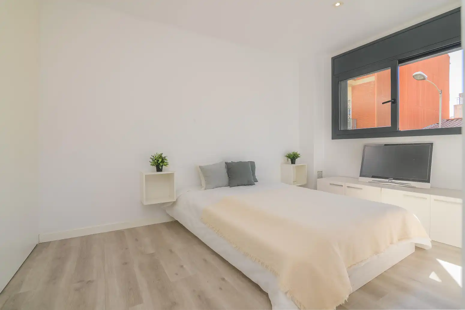Piso con terraza en venta en Viladecans - CL VICENTA ESCODA, imagen 4