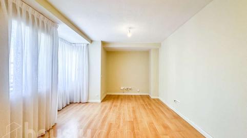 Photo 5 of Flat for sale in Calle de Ocaña, ., Aluche, Madrid