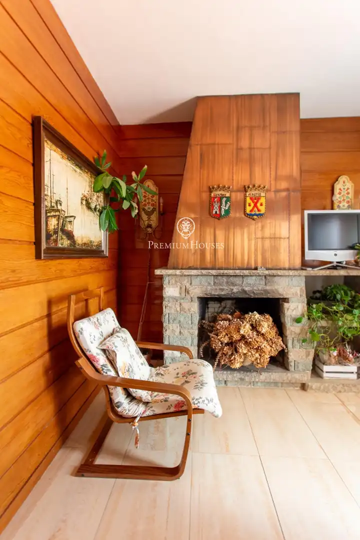 Sala de estar de Casa o chalet en venta en Vallromanes con Calefacción, Jardín privado y Terraza