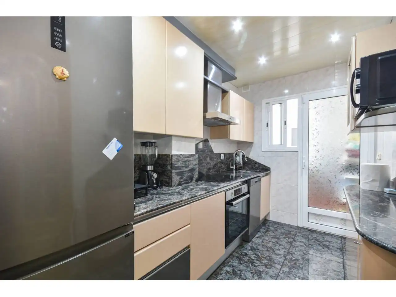 Cocina de Piso en venta en Montcada i Reixac con Calefacción y Terraza