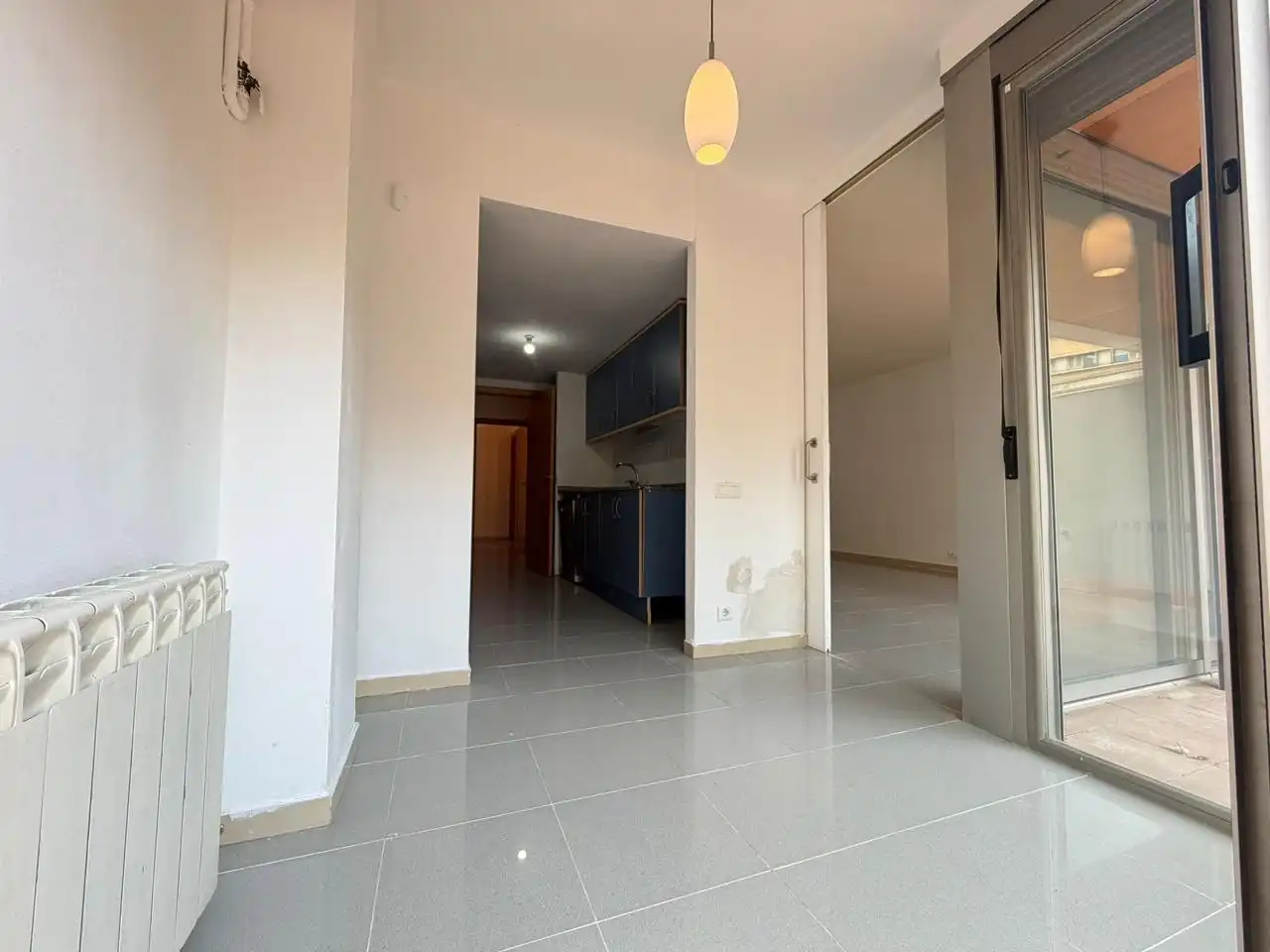 Planta baja en venta en Girona con Terraza