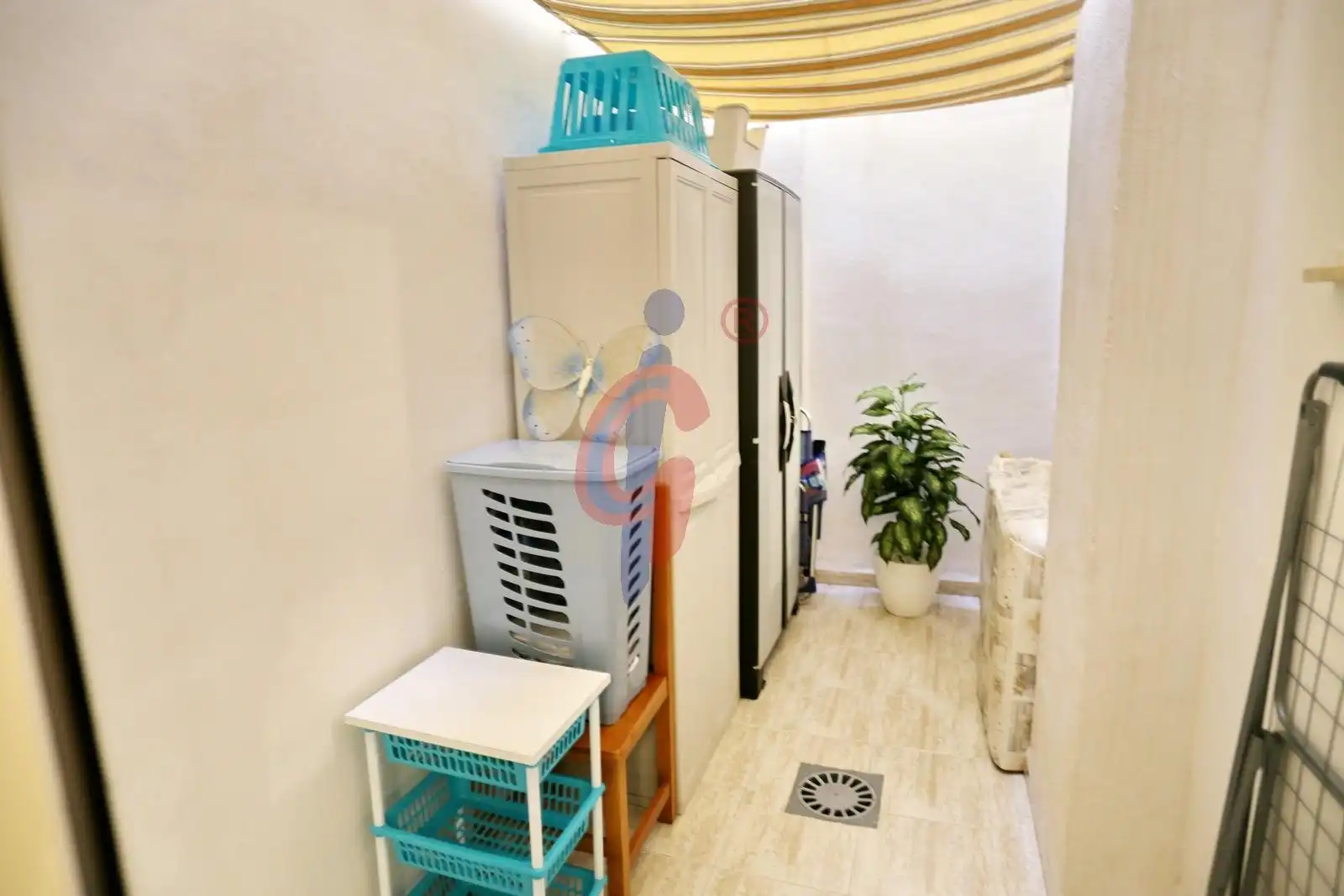 Flat for sale in Guardamar del Segura  with Terrace, Furnished and Community pool