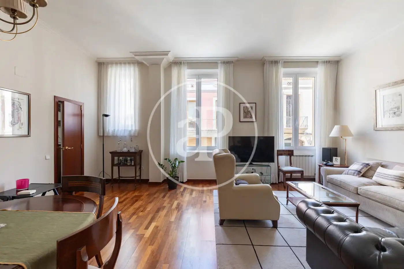 Sala de estar de Piso en venta en  Barcelona Capital con Calefacción y Terraza