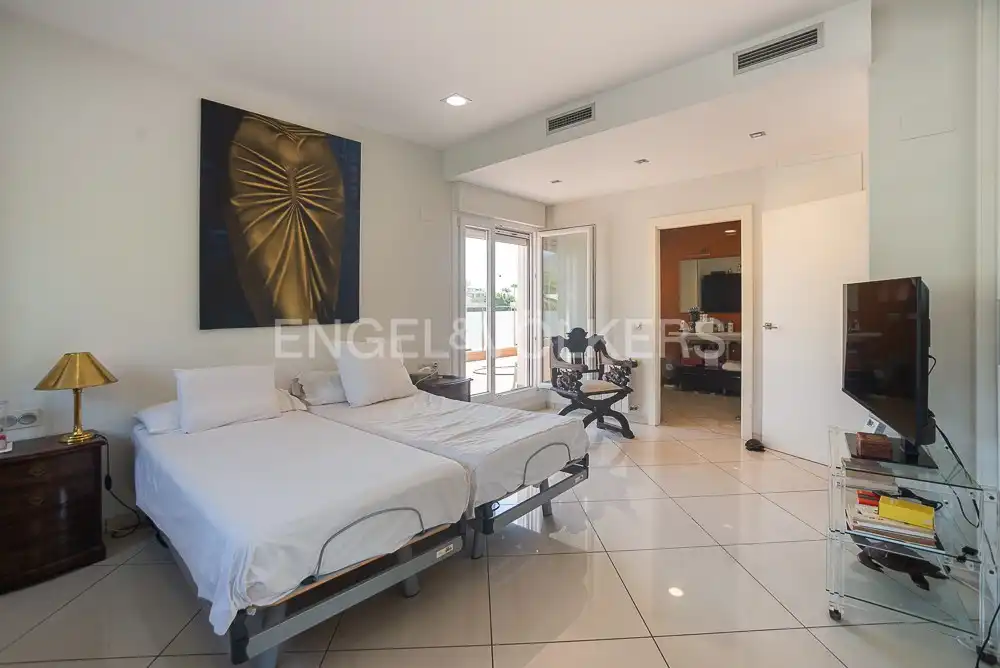 Dormitori de Casa o xalet en venda en Benicasim / Benicàssim amb Calefacció, Jardí privat i Terrassa