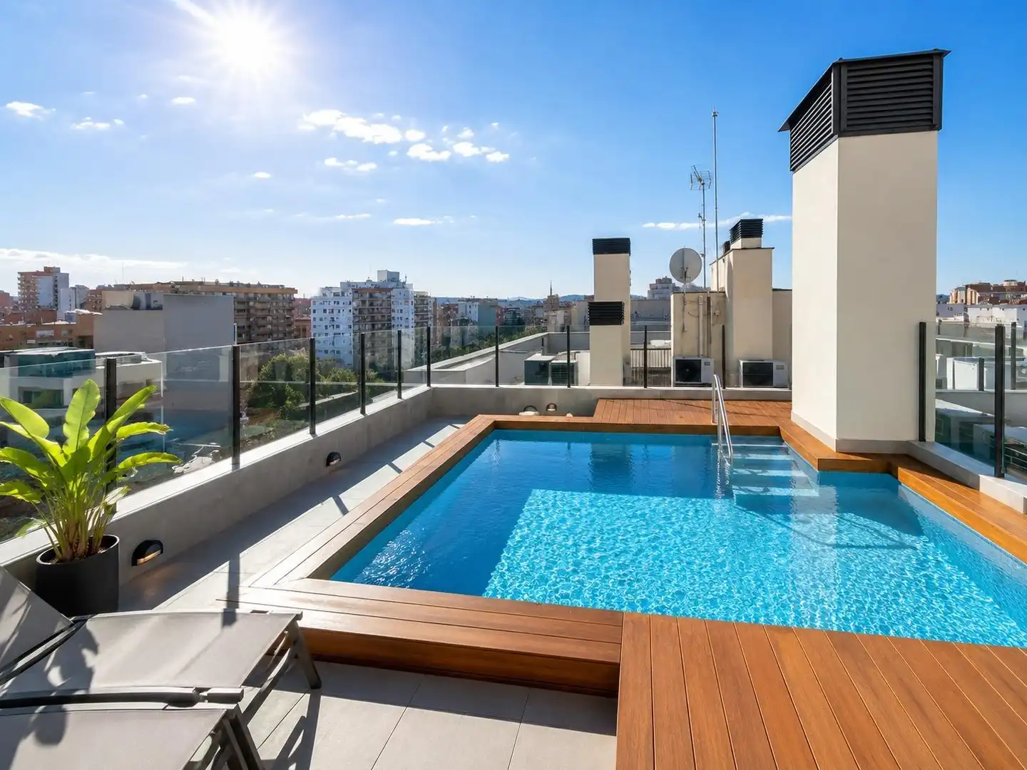 Piscina de Piso en venta en Barcelona con Aire acondicionado, Calefacción y Parquet