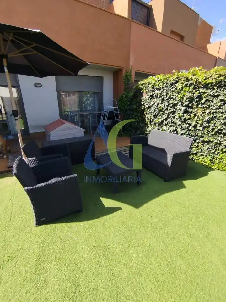 Terrace of Houses for sale in San Andrés del Rabanedo  with Heating, Terrace and Storage room