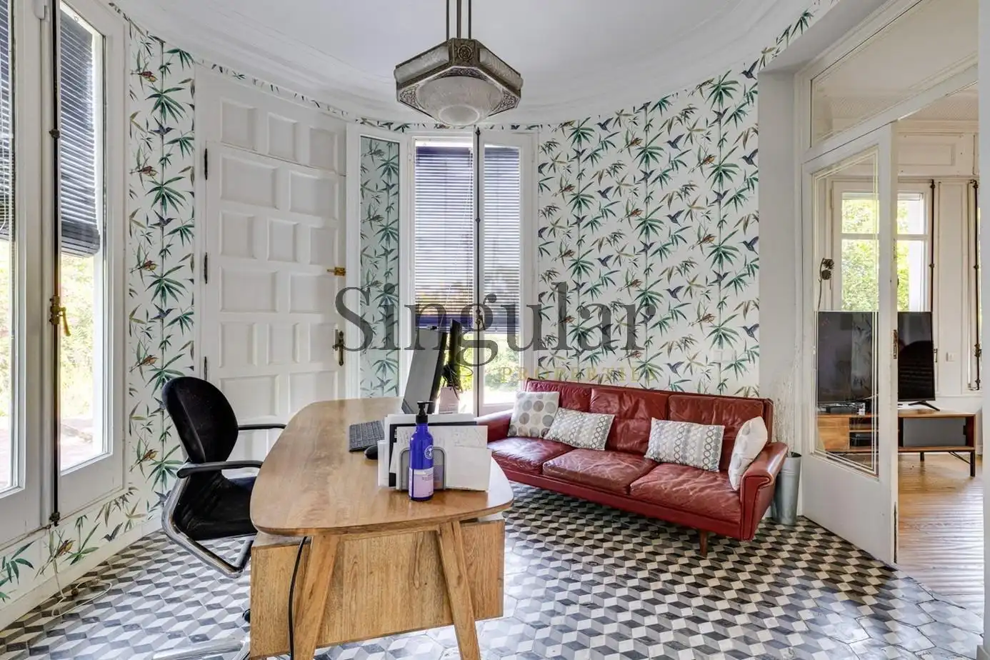 Sala d'estar de Casa o xalet en venda en Sant Cugat del Vallès amb Calefacció, Jardí privat i Traster