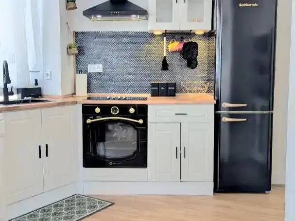 Cocina de Apartamento en venta en Nerja con Aire acondicionado, Jardín privado y Amueblado