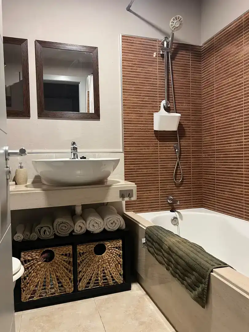 Bany de Apartament de lloguer en Vera amb Aire condicionat, Jardí privat i Piscina