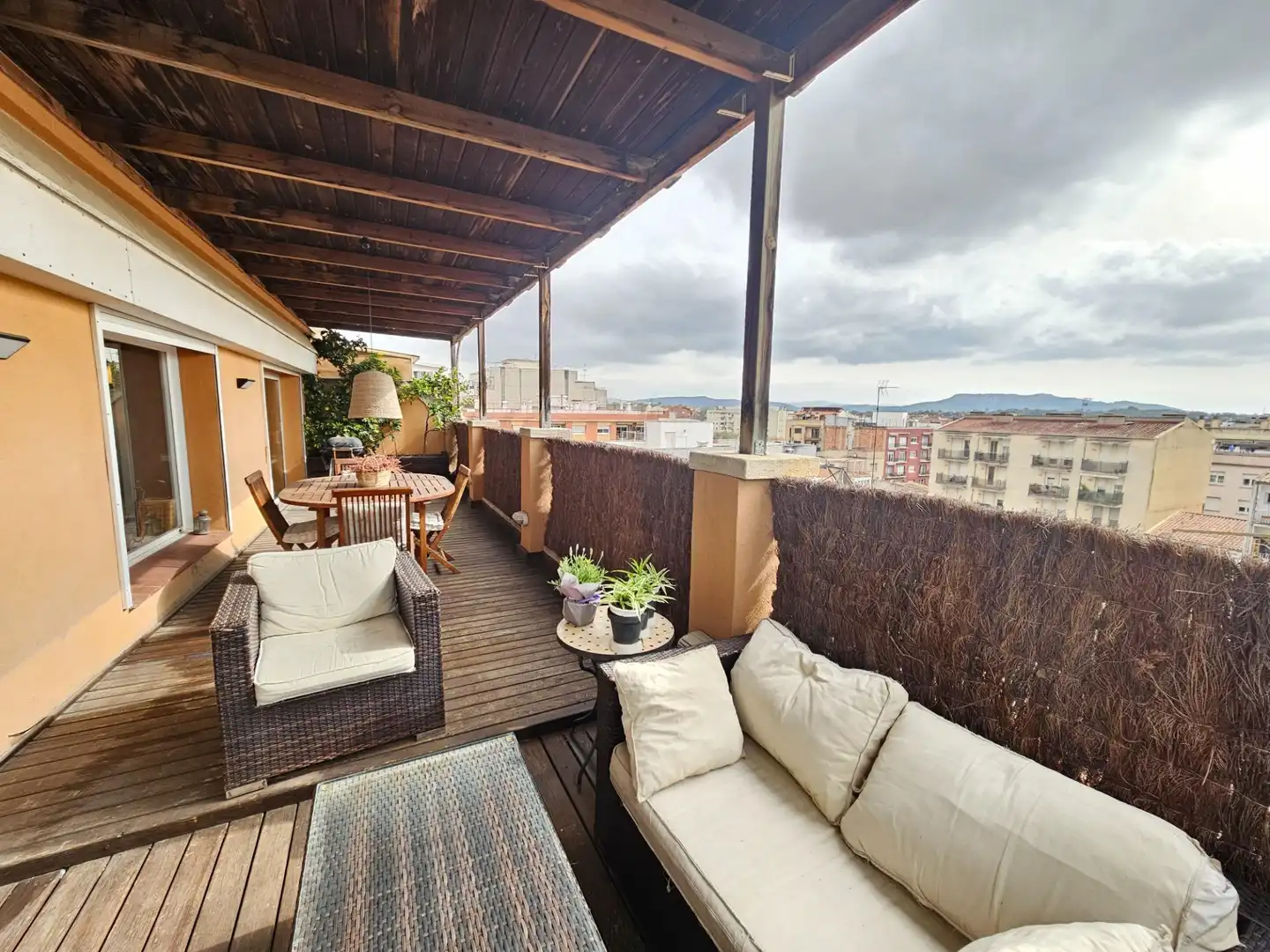Terraza de Ático en venta en Vilafranca del Penedès con Calefacción, Terraza y Trastero