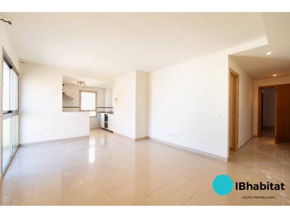 Flat for sale in Inca  with Air Conditioner