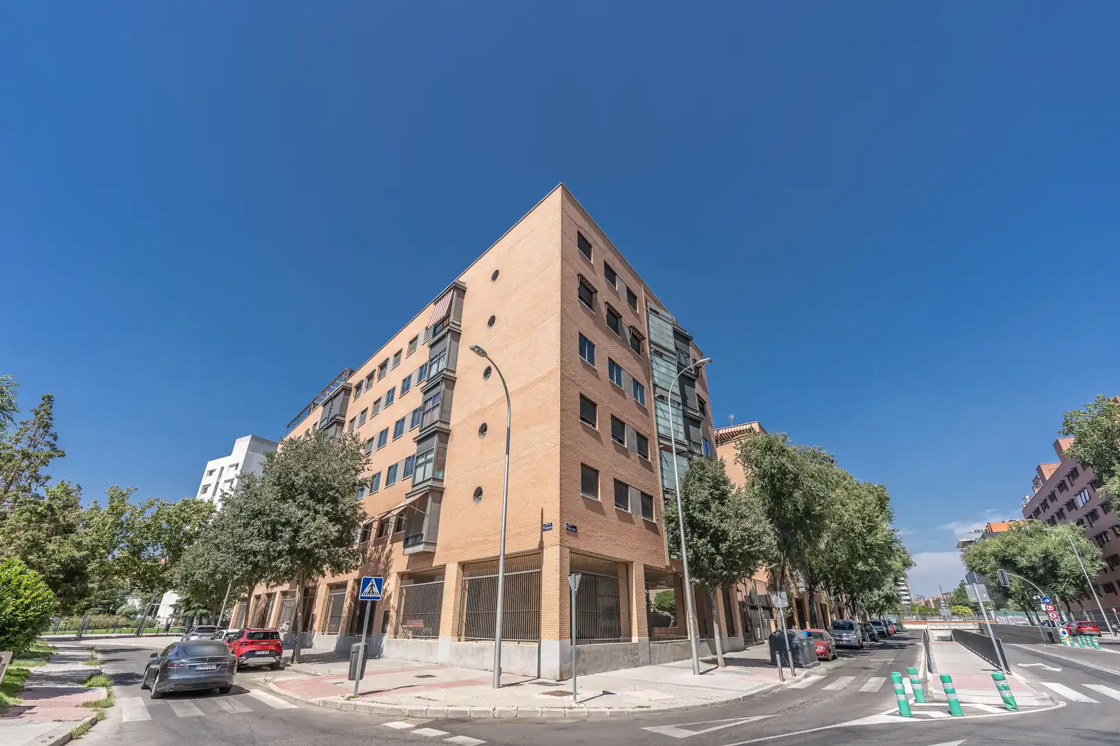 Vista exterior de Piso en venta en  Madrid Capital con Calefacción y Trastero