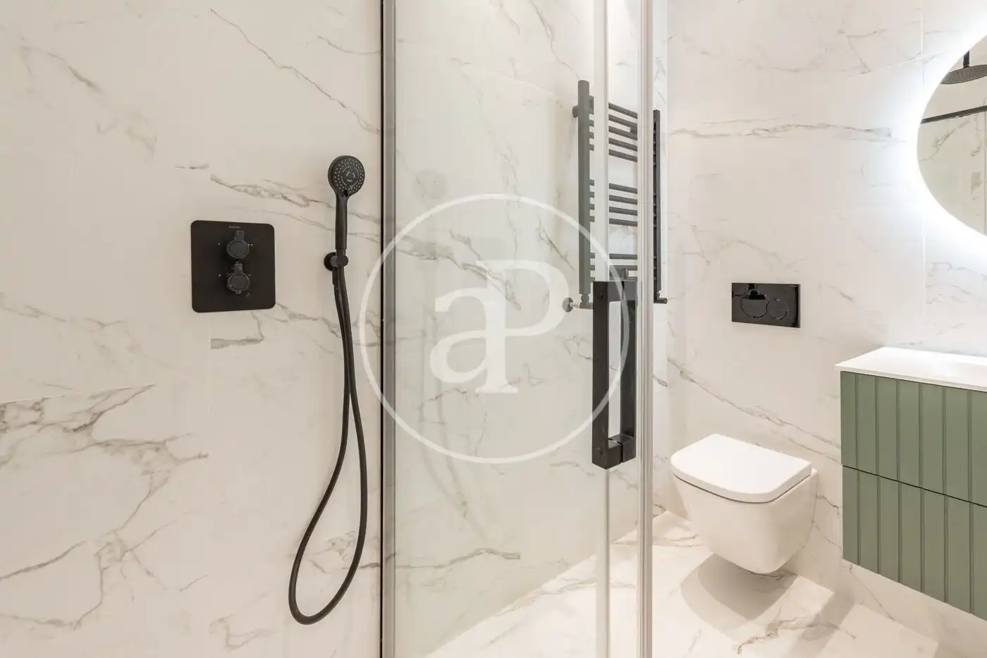 Baño de Piso en venta en Madrid con Aire acondicionado, Calefacción y Terraza