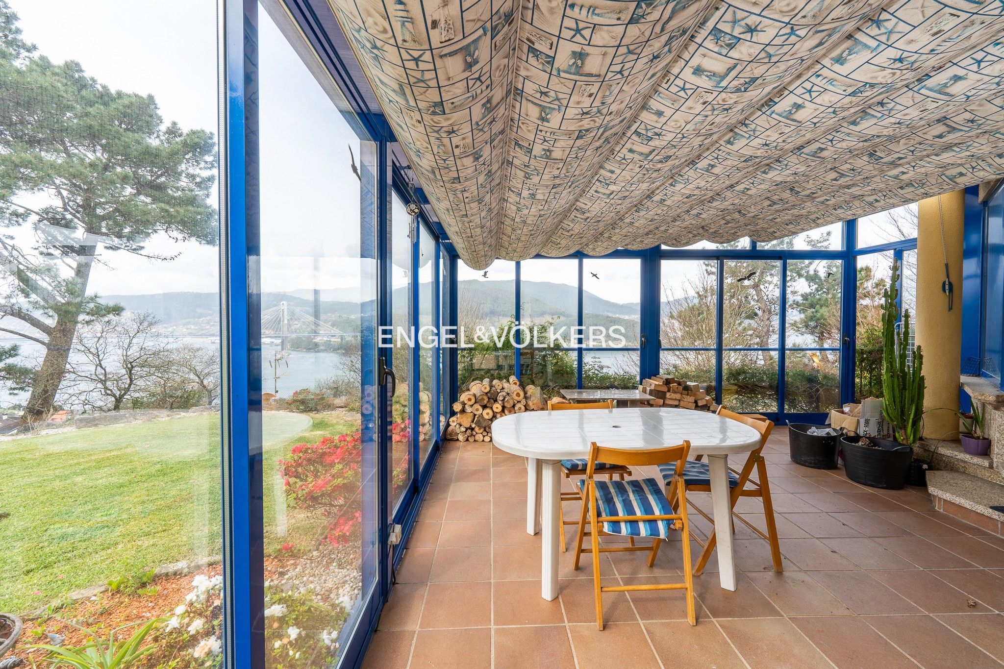 Terrace of House or chalet for sale in Vigo   with Heating, Private garden and Terrace