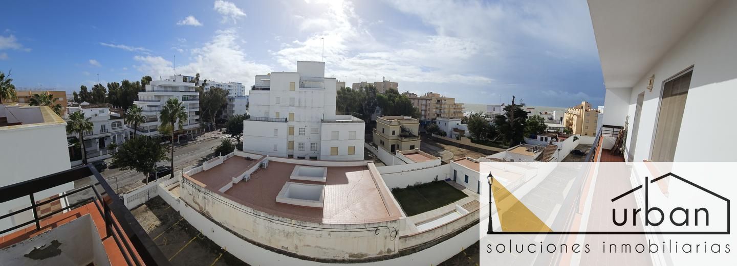 Vista exterior de Piso en venta en Chipiona con Terraza