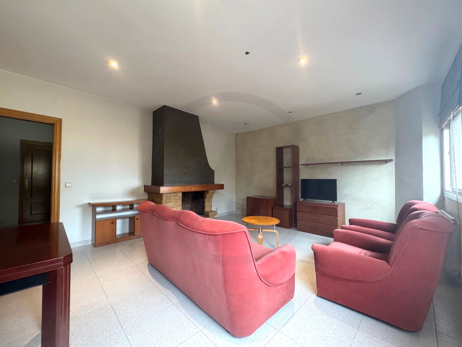 Living room of Flat for sale in Terrassa  with Air Conditioner, Heating and Storage room