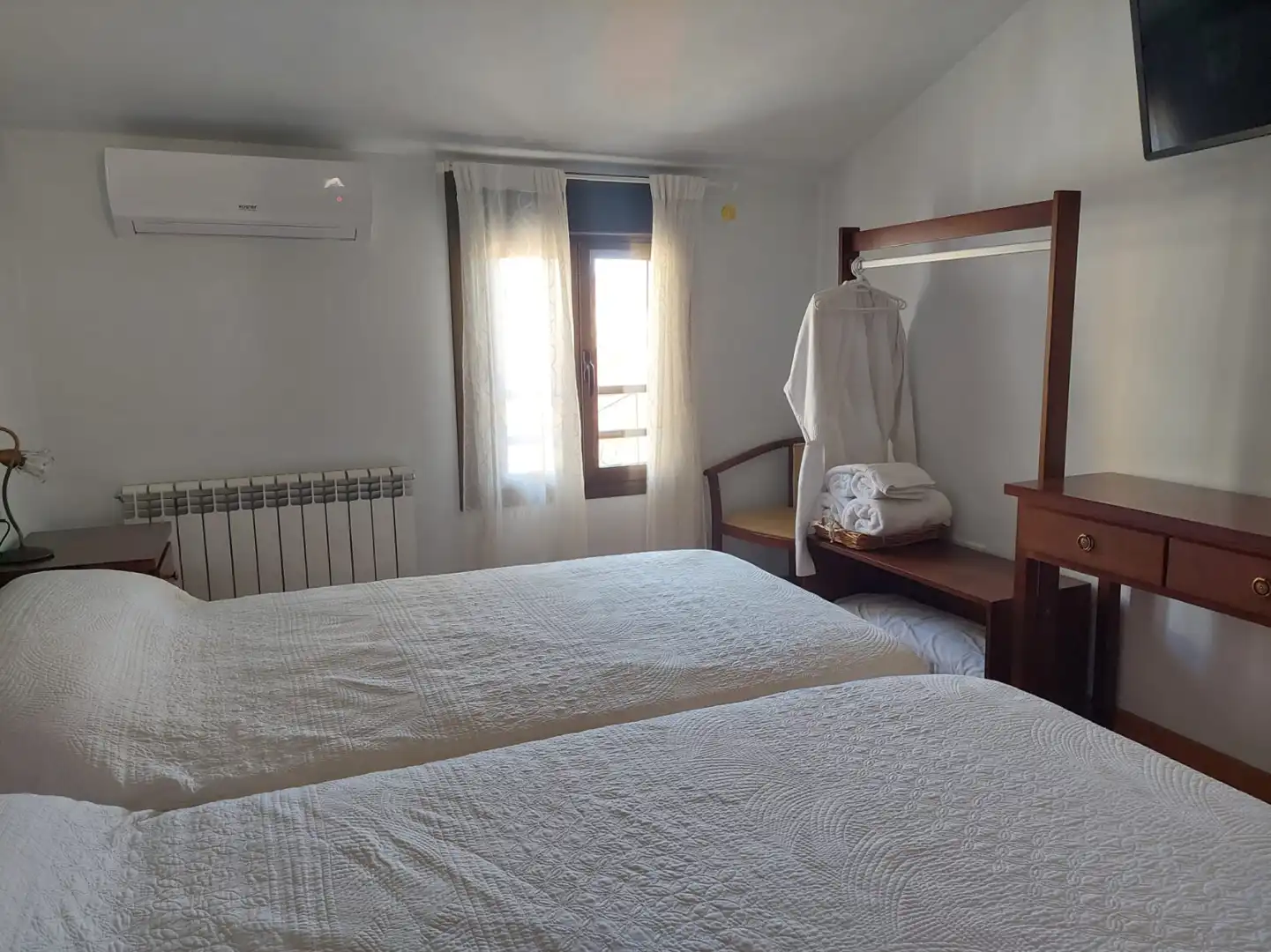 Habitación de Casa adosada en venta en Milagro con Aire acondicionado, Calefacción y Amueblado