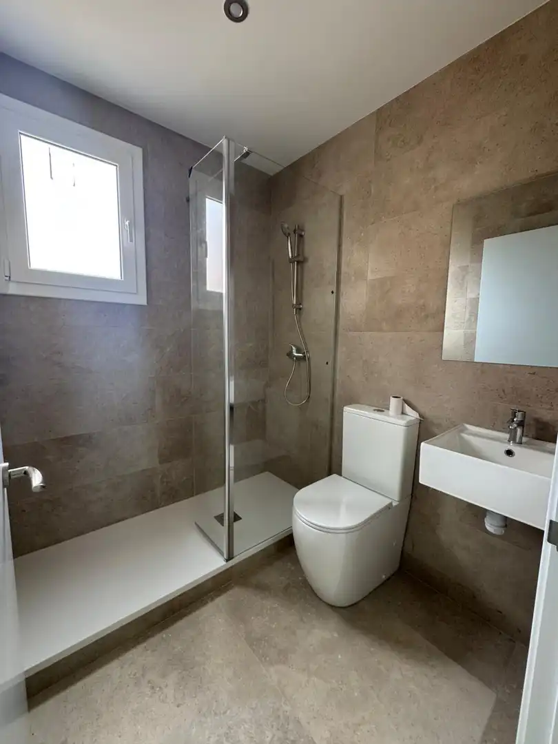 Hotel for sale in Artigues - Llefià, imagen 11