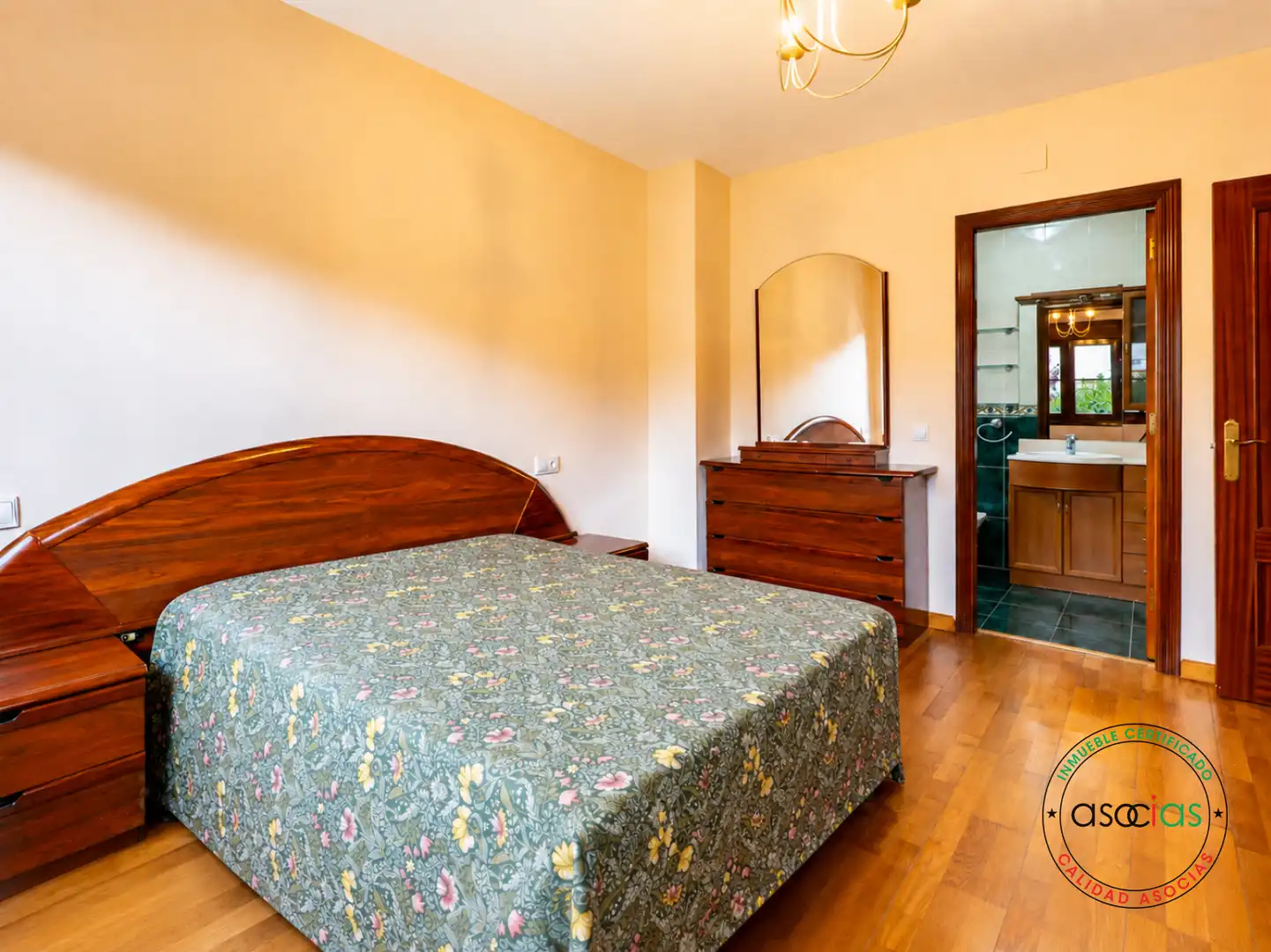 Bedroom of Detached homes for sale in Gijón   with Heating, Private garden and Parquet flooring