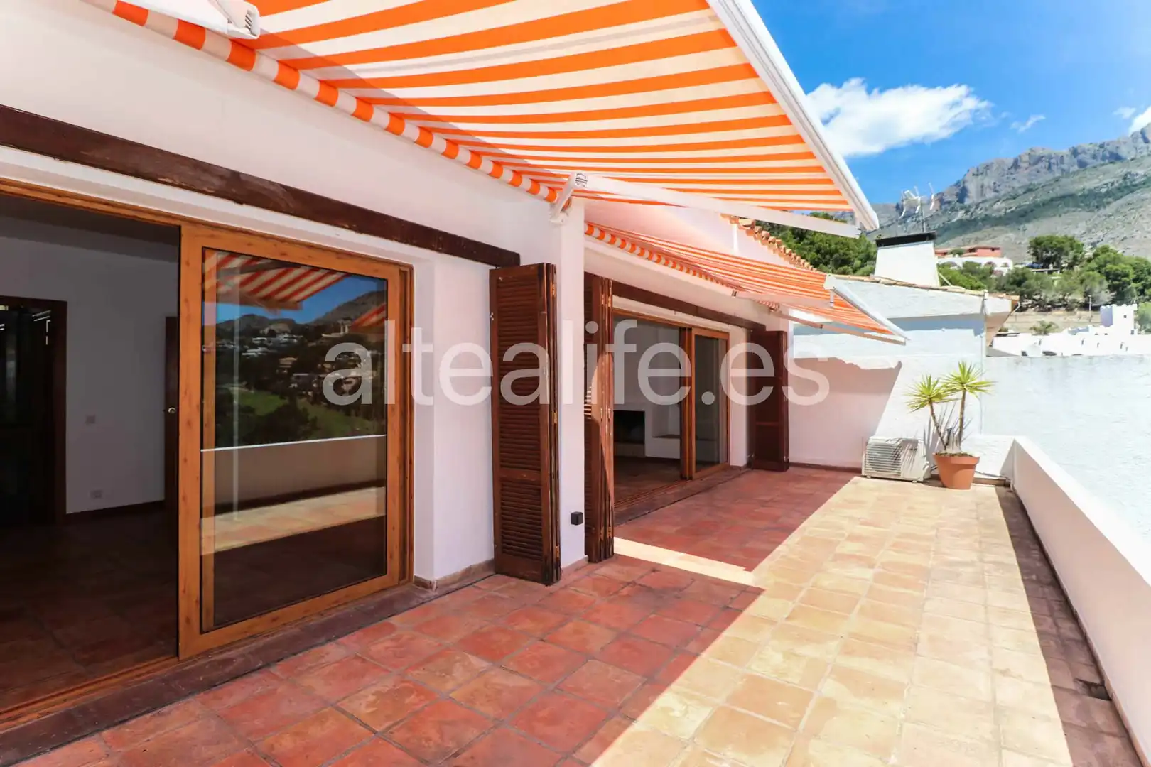 Terraza de Apartamento en venta en Altea con Aire acondicionado, Terraza y Piscina comunitaria