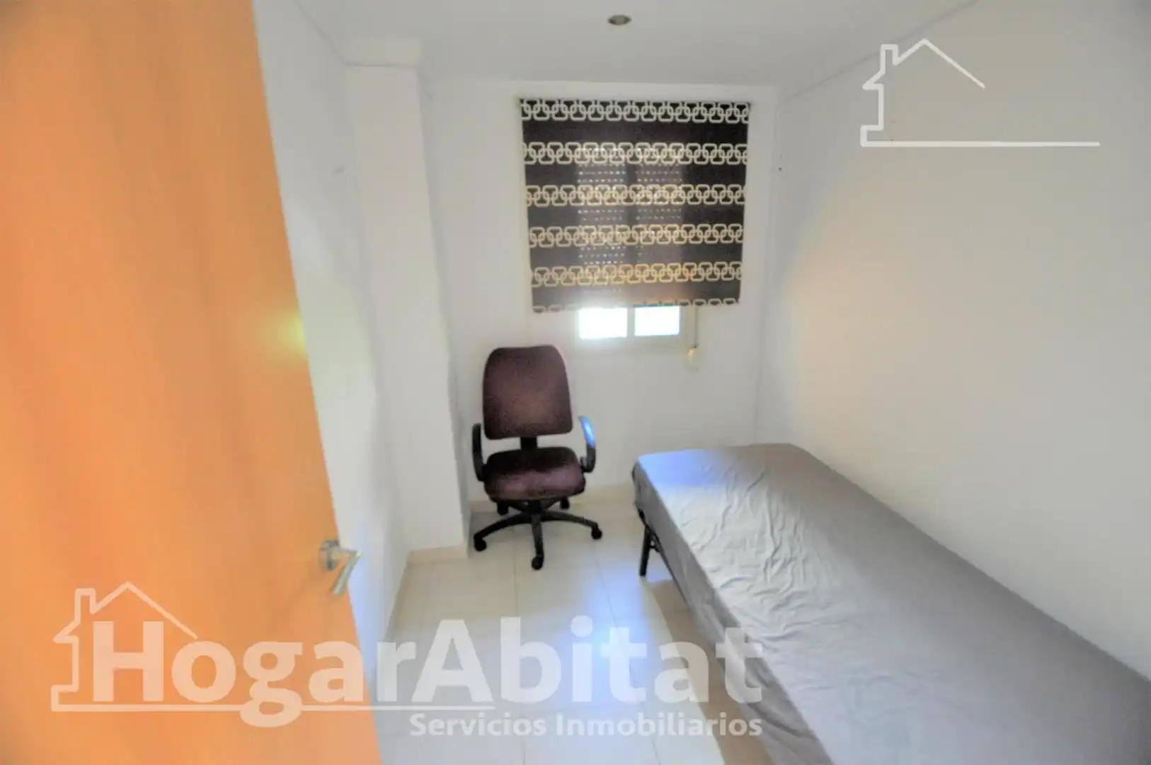 Habitación de Piso en venta en Valencia con Aire acondicionado, Calefacción y Amueblado