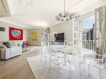 Appartamento con balcone in vendita a Eixample
