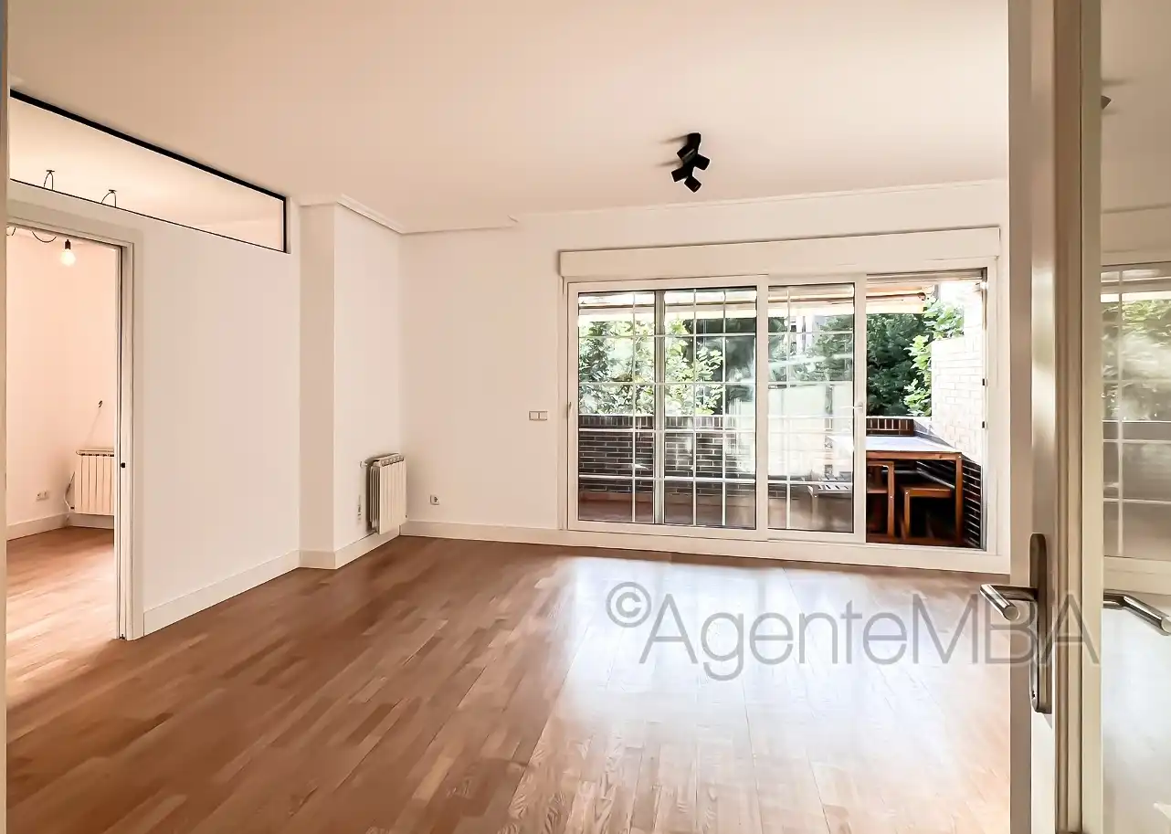Flat with terrace to rent in Calle Isaac Albéniz 18, imagen 13