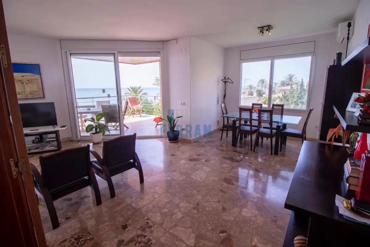 Dining room of Houses for sale in El Vendrell  with Air Conditioner, Heating and Terrace