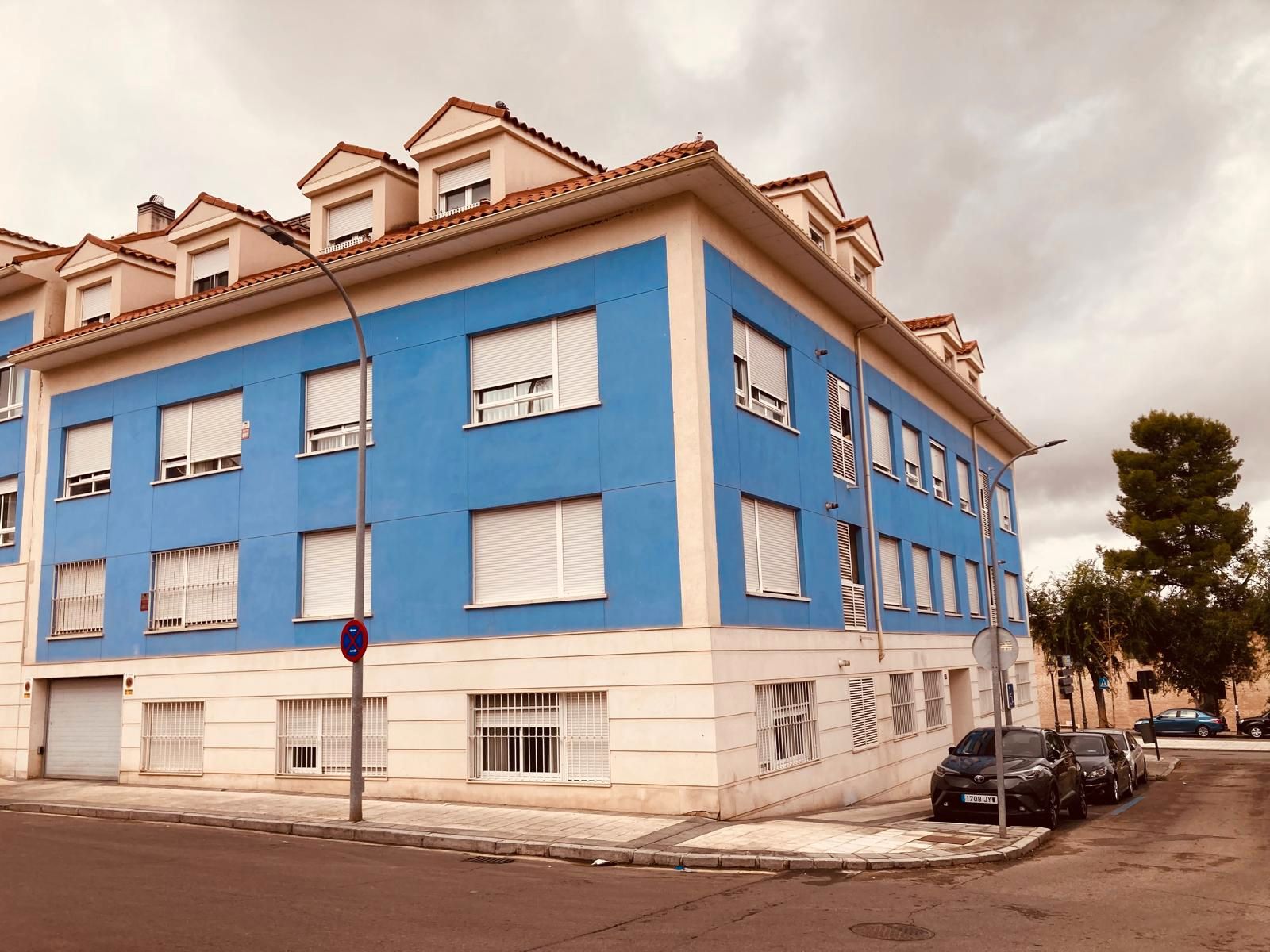 Piso en venta en Calle del Capitán Angosto Gómez Castrillón, Centro