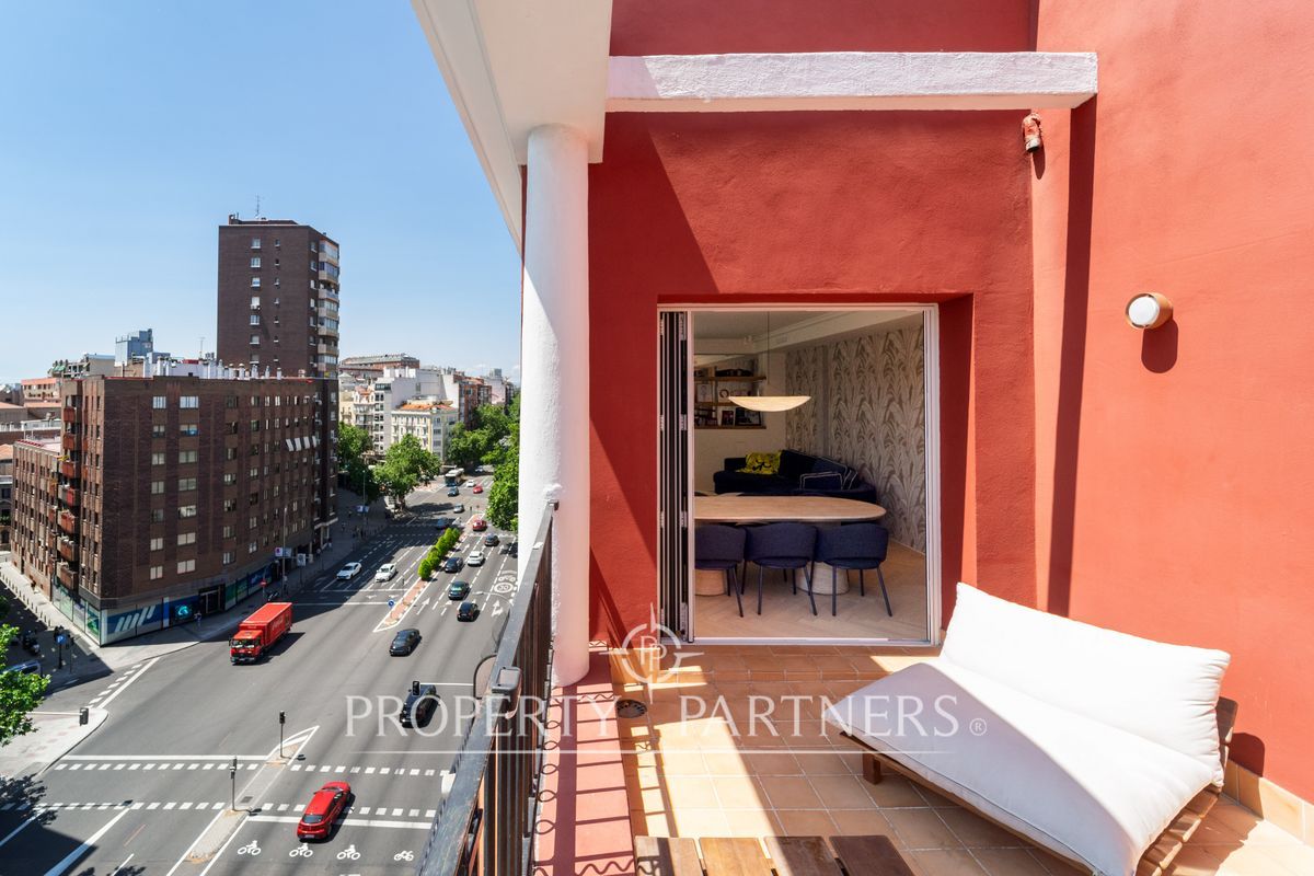 Terrace of Attic for sale in  Madrid Capital  with Air Conditioner, Heating and Terrace