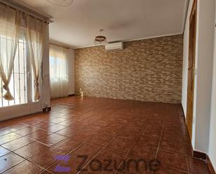 Living room of Single-family semi-detached to rent in Mocejón  with Air Conditioner, Terrace and Balcony