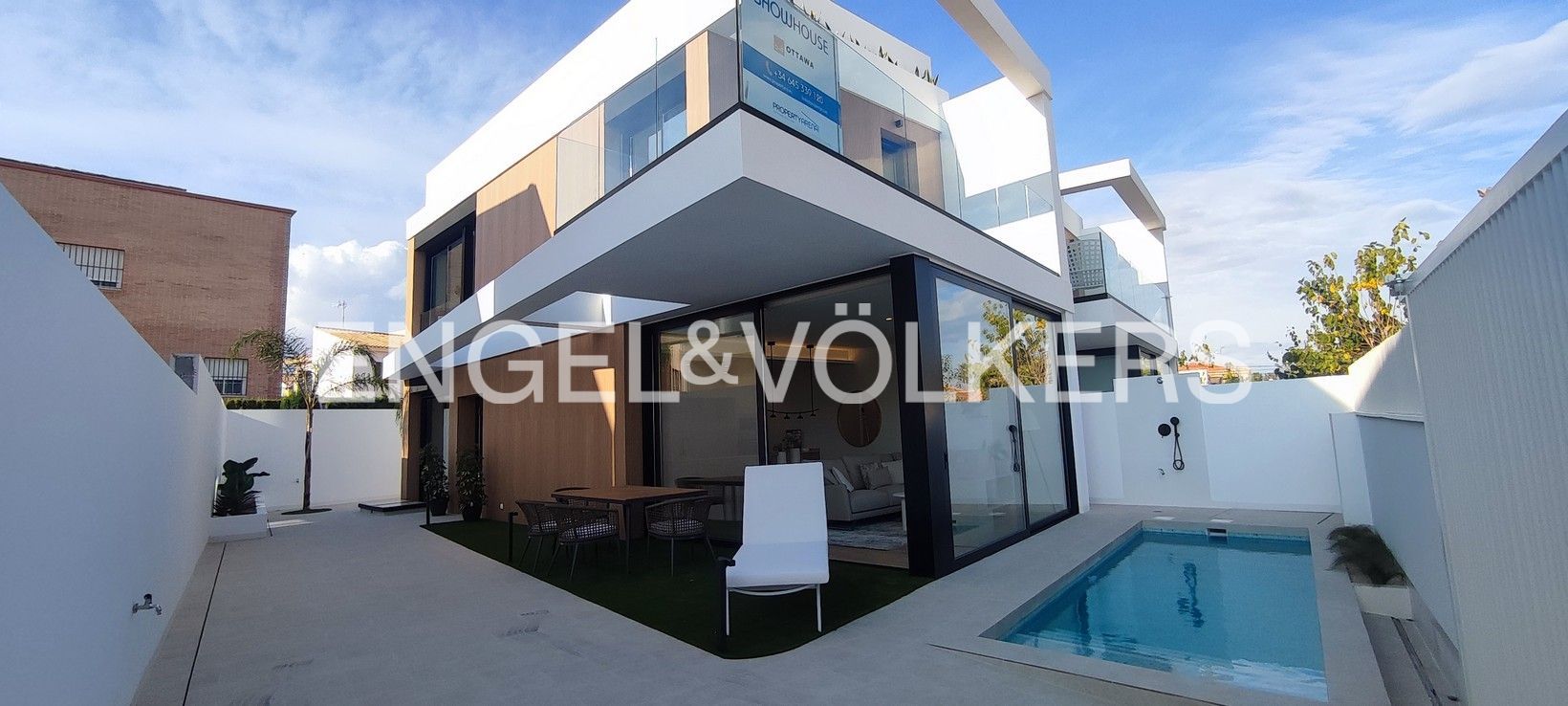 Exterior view of Country house for sale in Pilar de la Horadada  with Air Conditioner, Heating and Swimming Pool