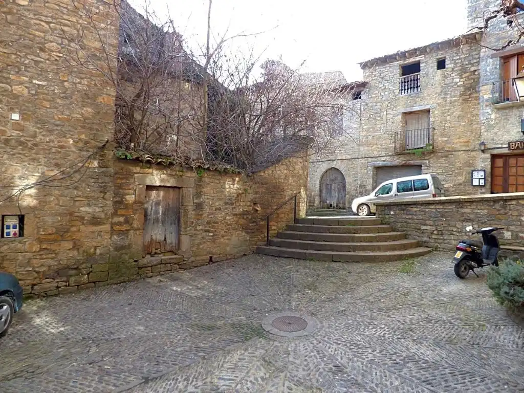 Houses for sale in C. Sta. Cruz, 27-25, Aínsa-Sobrarbe