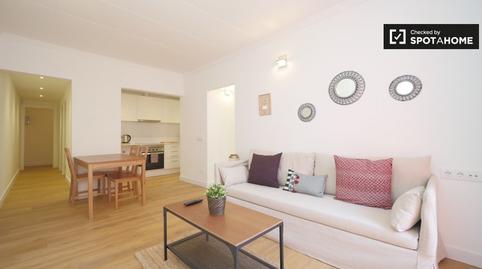 Foto 3 de Piso de alquiler en Collblanc, Barcelona