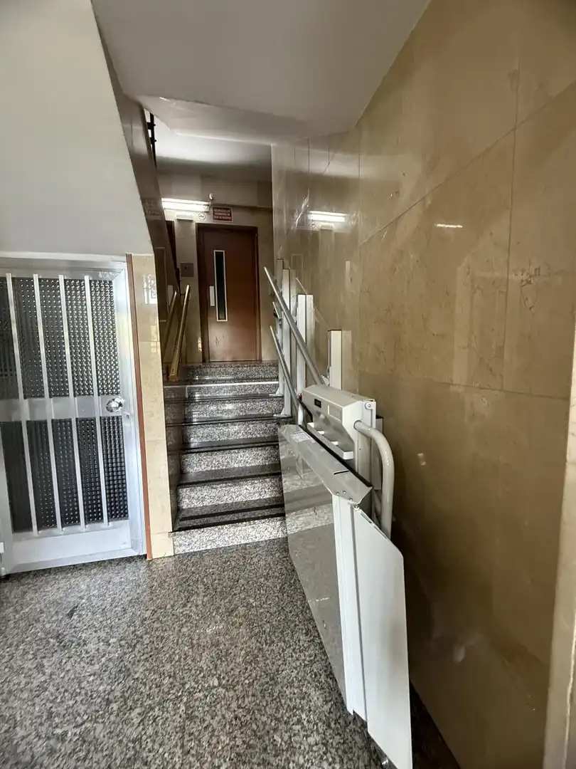 Piso en venta en Madrid con Calefacción y Terraza