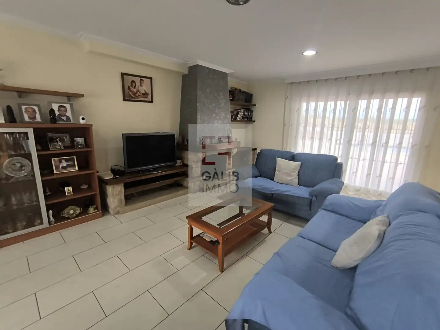 Sala d'estar de Casa o xalet en venda en Vilamalla amb Aire condicionat, Calefacció i Terrassa