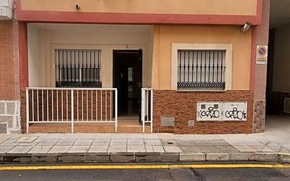 Vista exterior de Casa o xalet en venda en San Pedro del Pinatar amb Terrassa