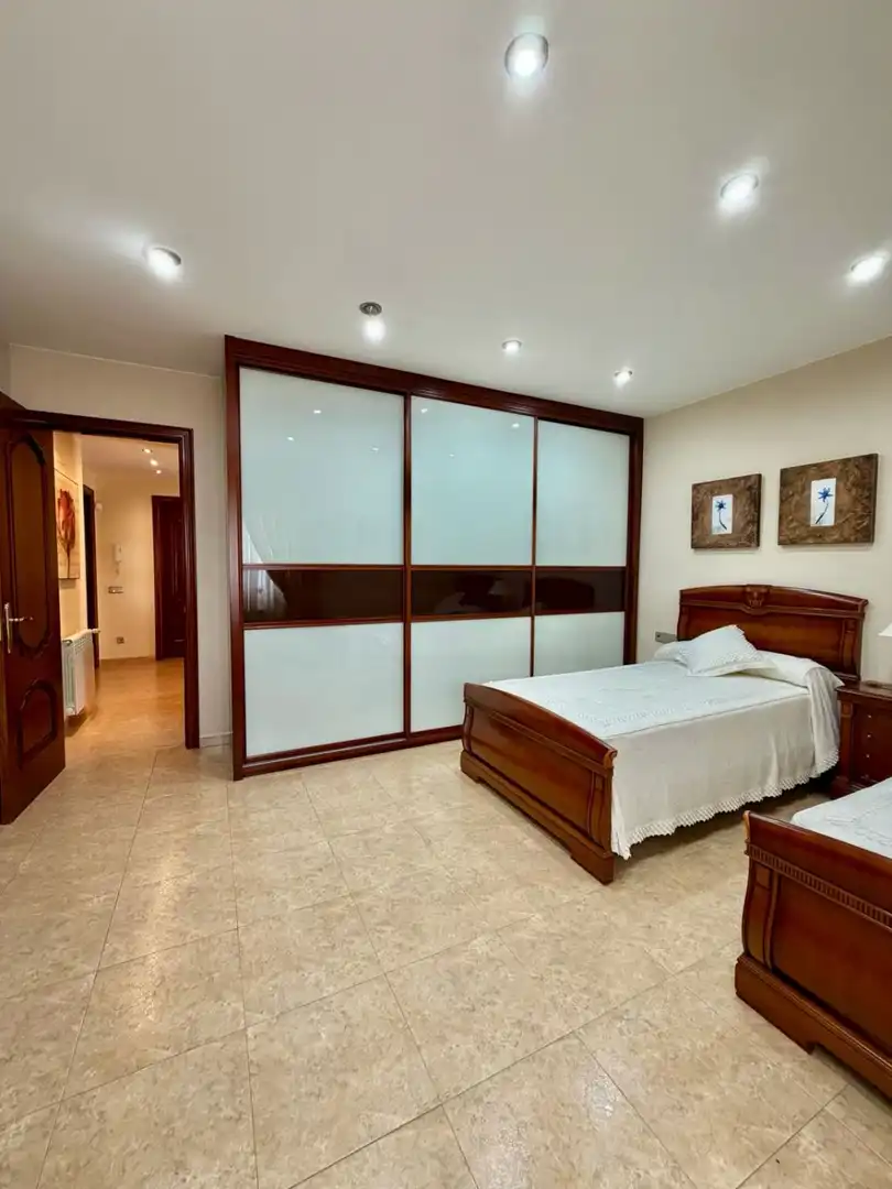 Habitación de Casa o chalet en venta en Banyeres del Penedès con Aire acondicionado, Calefacción y Terraza