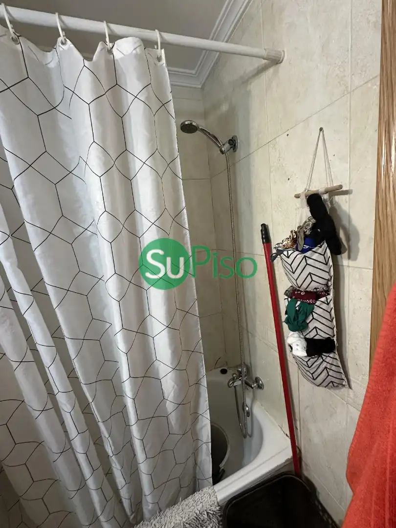 Baño de Estudio en venta en Yeles con Aire acondicionado, Calefacción y Amueblado