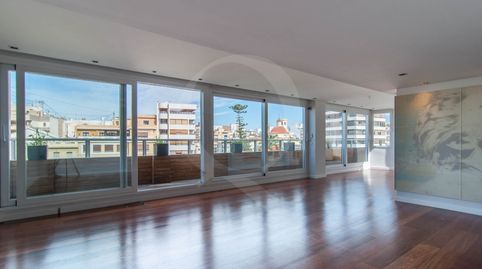 Foto 3 de Ático en venta en Ensanche - Diputación, Alicante / Alacant